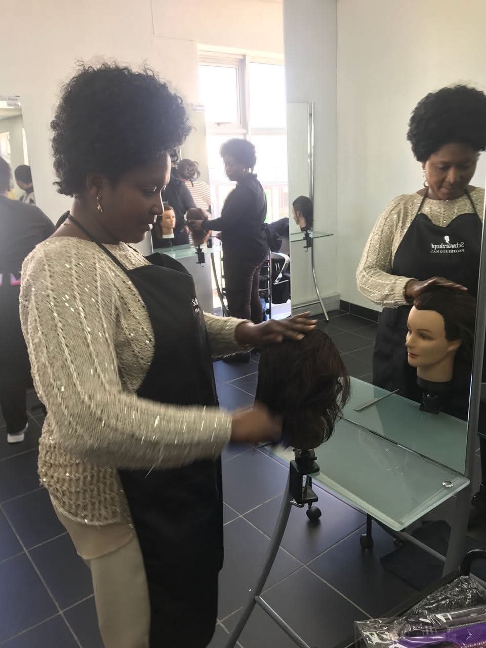 Advanced styling training session